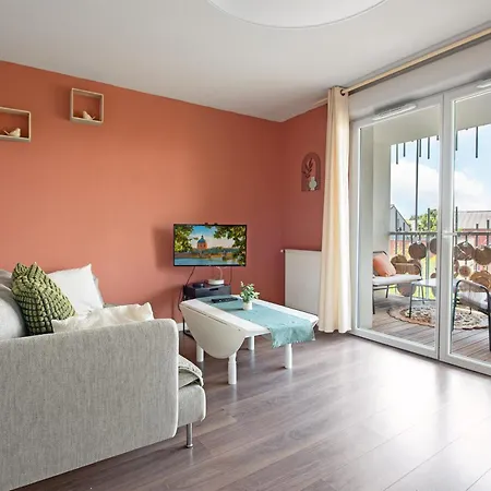 T3 Avec Terrasse Et Parking, A Proximite De L'aeroport Et D'airbus