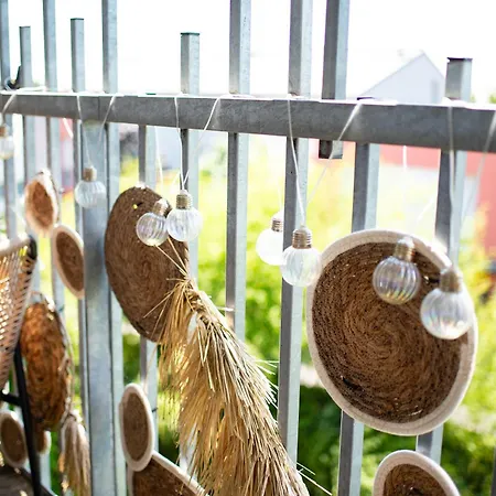 T3 Avec Terrasse Et Parking, A Proximite De L'aeroport Et D'airbus Apartman *