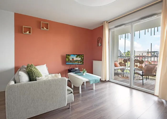 T3 Avec Terrasse Et Parking, A Proximite De L'aeroport Et D'airbus